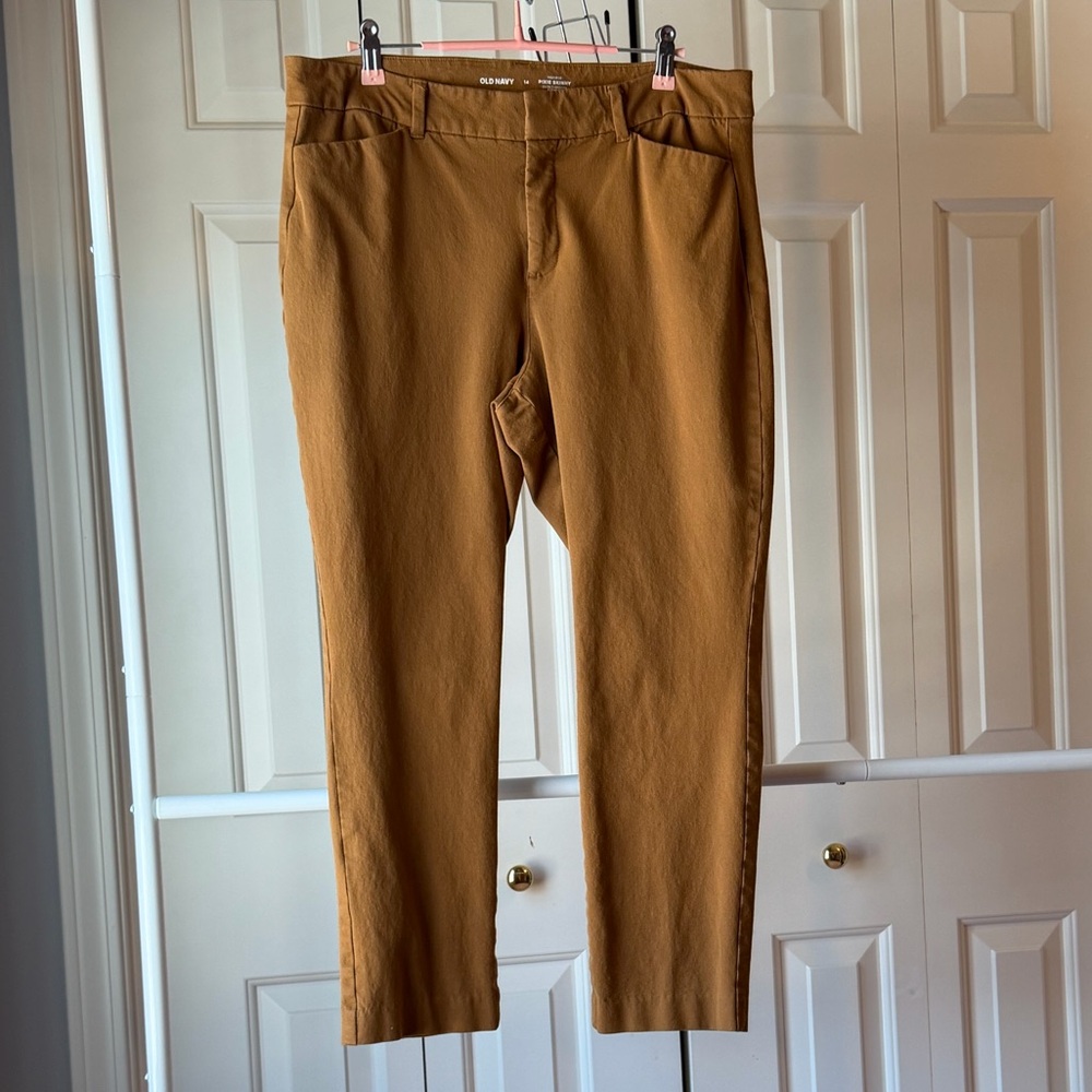 Old Navy Mustard Cropped Ponte Pants